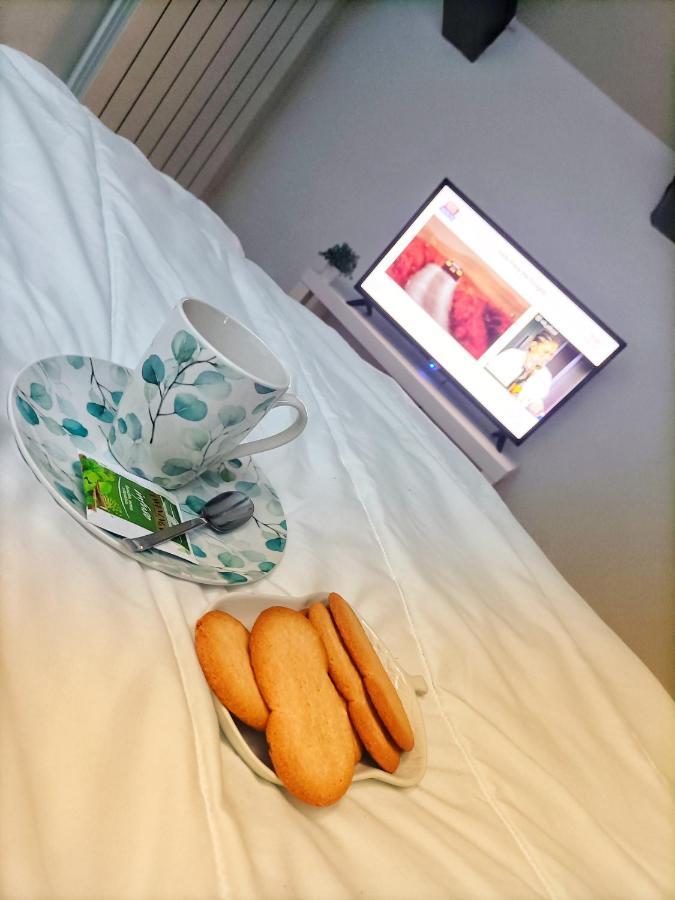 Loving My Rooms 1 - Deliziosa Mansarda In Centro 고리치아 외부 사진